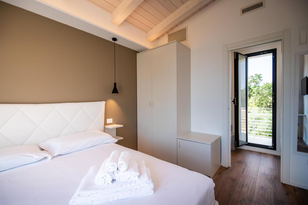 La Perla Relais Bed & Breakfast นูมานา ภายนอก รูปภาพ