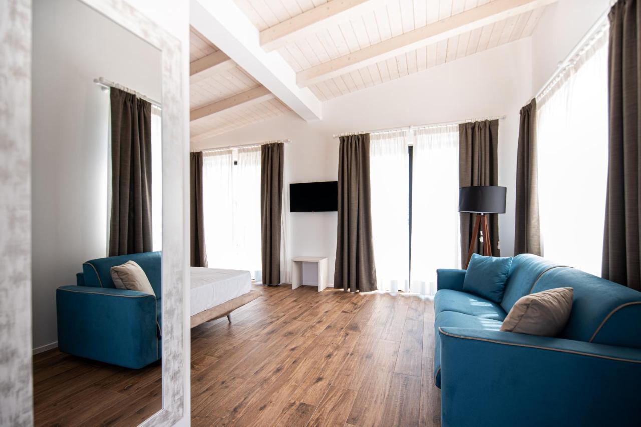 La Perla Relais Bed & Breakfast นูมานา ภายนอก รูปภาพ
